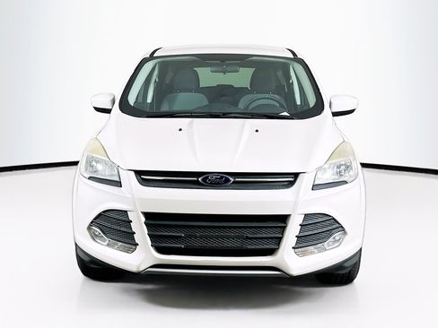 Used 2014 Ford Escape SE FWD image 2