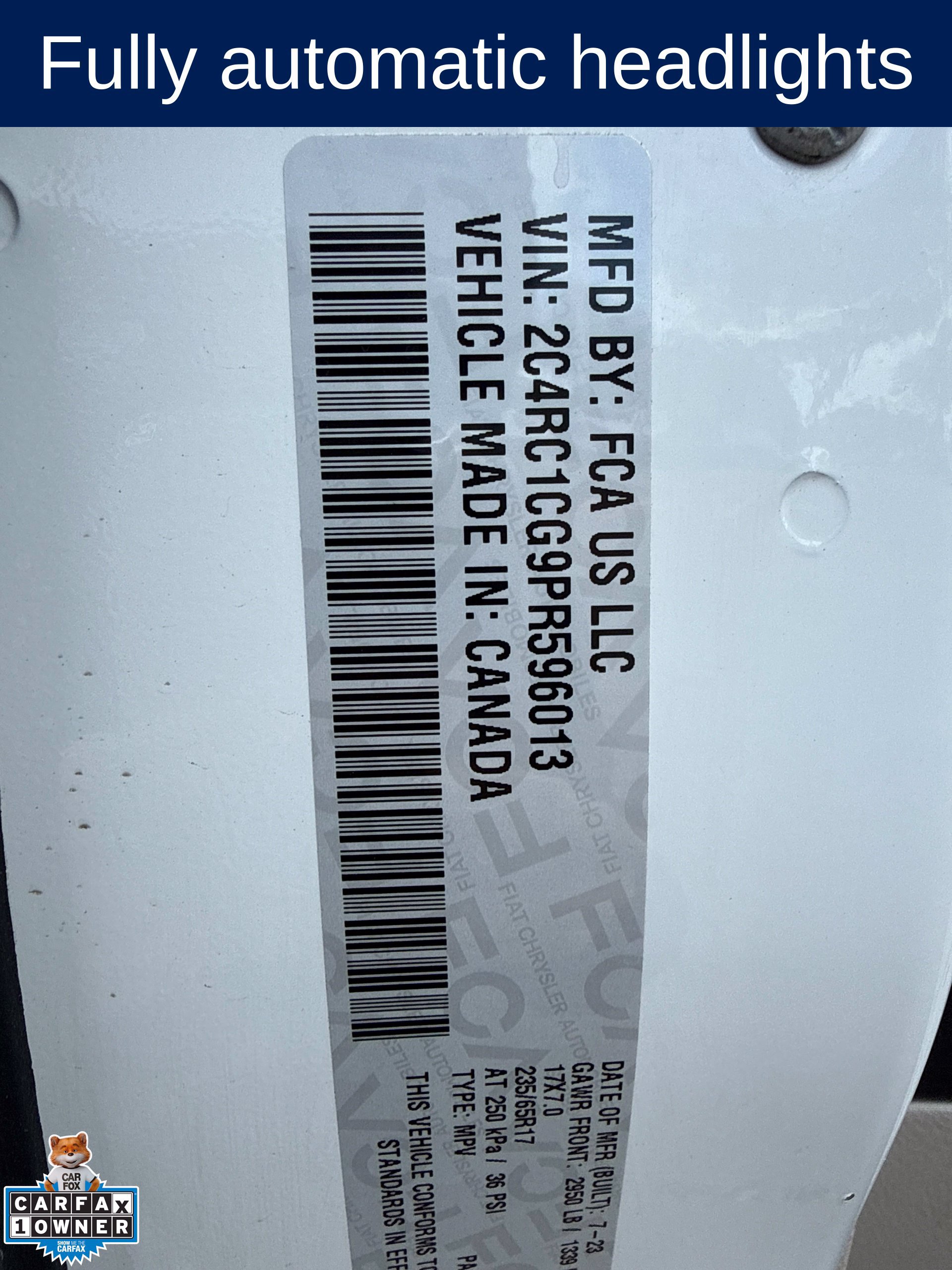 Used 2023 Chrysler Voyager LX FWD image 11