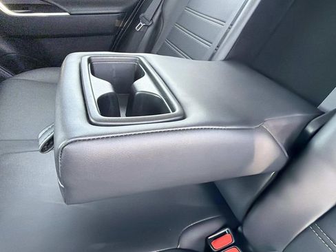 Used 2023 Toyota RAV4 XLE Premium image 15