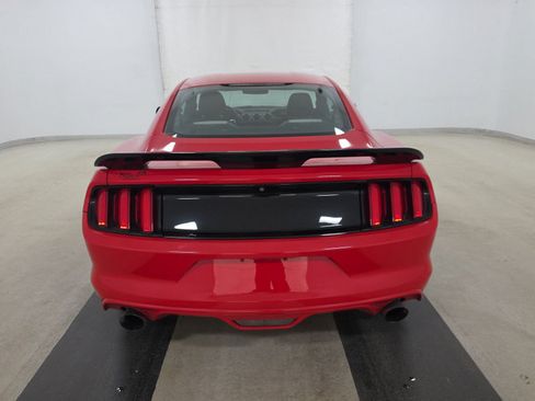 Used 2016 Ford Mustang Coupe RWD image 7