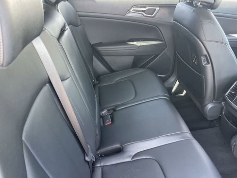 Certified 2026 Kia Sportage EX FWD image 12
