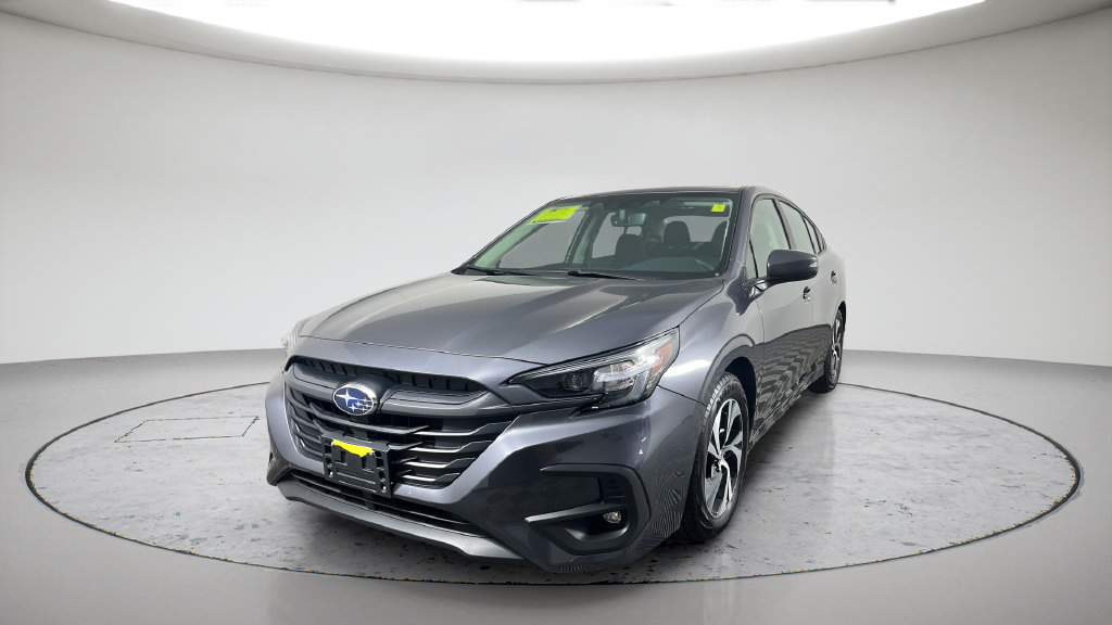 Used 2025 Subaru Legacy Premium AWD/4WD image 2