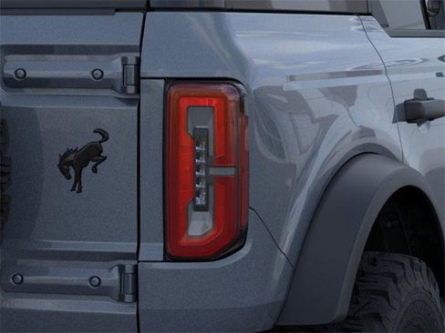 New 2025 Ford Bronco Badlands image 23