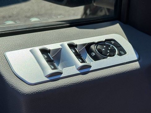 Used 2018 Ford F150 XL w/ Equipment Group 101A Mid AWD/4WD image 19