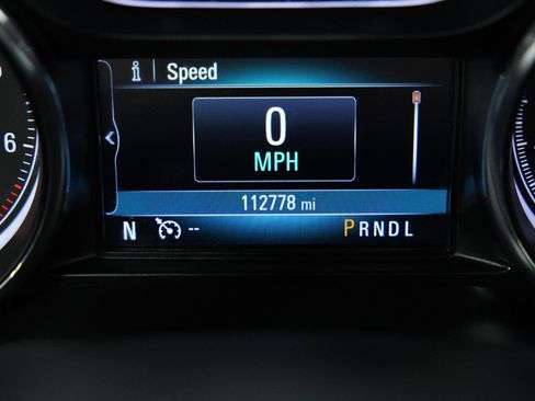 Used 2019 Buick Envision Essence image 32