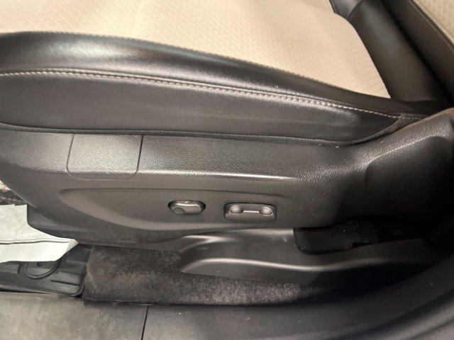Used 2022 Buick Encore Preferred w/ Safety Package AWD/4WD image 16