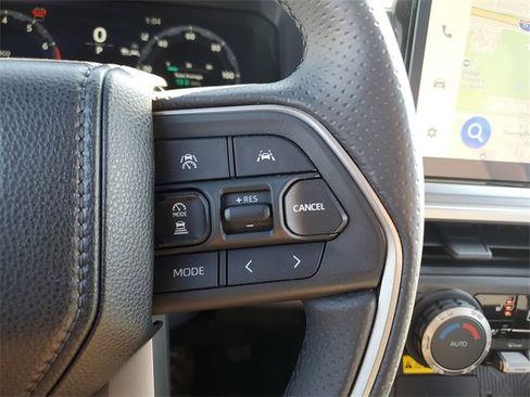 Used 2025 Toyota 4Runner TRD Sport Premium image 18