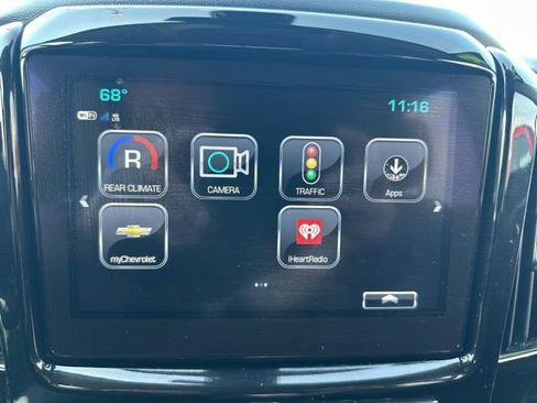 Used 2019 Chevrolet Traverse LT w/ LT Premium Package AWD/4WD image 29