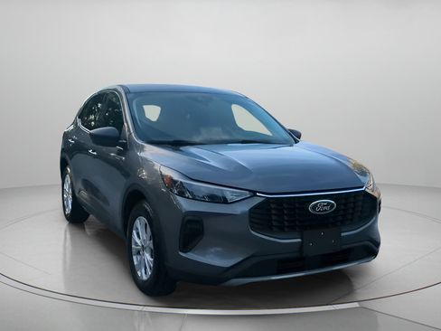 Certified 2024 Ford Escape Active FWD image 4