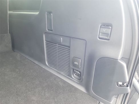 New 2026 Lincoln Navigator L Black Label w/ Black Label Special Edition image 22