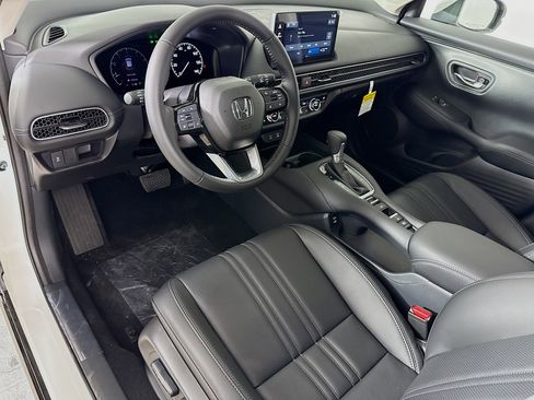 New 2026 Honda HR-V EX-L image 8