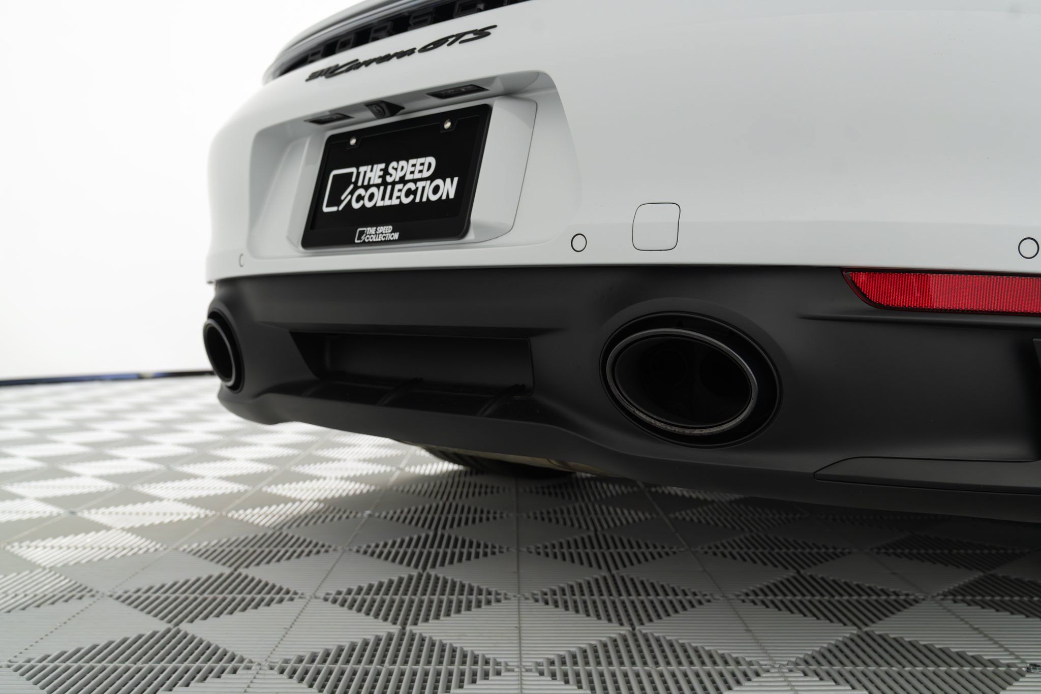 Used 2023 Porsche 911 Carrera S RWD image 23
