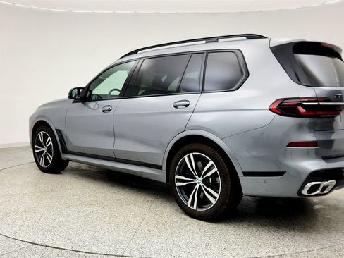 Used 2025 BMW X7 M60i AWD/4WD image 7
