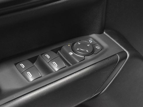Used 2022 Chevrolet Silverado 1500 Custom w/ LPO, Dark Essentials Package AWD/4WD image 12