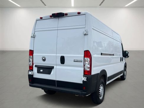 Used 2025 RAM ProMaster 2500 w/ Convenience Group FWD image 6