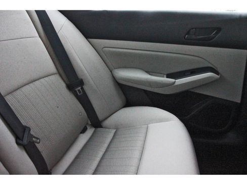 Certified 2024 Nissan Altima 2.5 SV w/ SV Premium Package FWD image 15