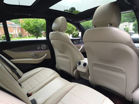 Used 2021 Mercedes-Benz E 53 AMG 4MATIC Sedan image 20