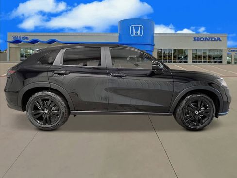 New 2026 Honda HR-V Sport image 8