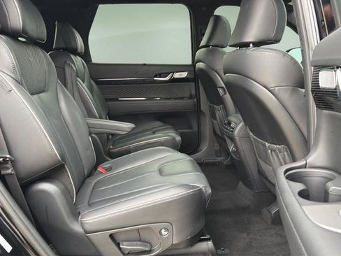 Used 2024 Hyundai Palisade Calligraphy image 24