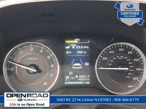 Used 2023 Subaru Crosstrek 2.5i Limited AWD/4WD image 18