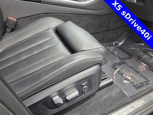 Used 2020 BMW X5 sDrive40i w/ Premium Package image 24
