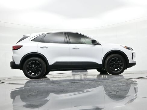 Used 2024 Ford Escape Active image 21