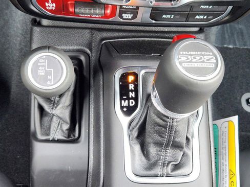 New 2024 Jeep Wrangler Unlimited Rubicon 392 image 32