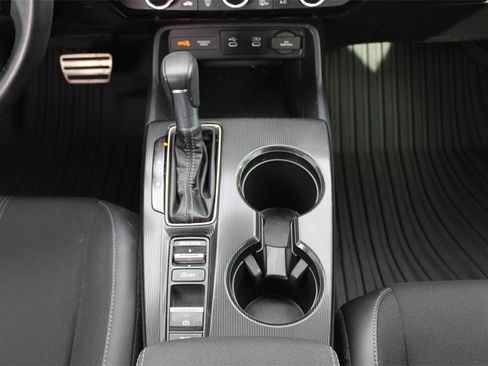Used 2025 Honda Civic Sport image 15