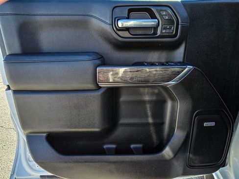 Used 2020 Chevrolet Silverado 1500 LTZ w/ LTZ Premium Package image 13