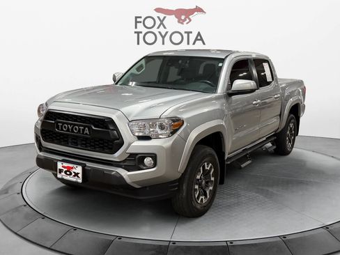 Used 2023 Toyota Tacoma SR5 RWD image 1