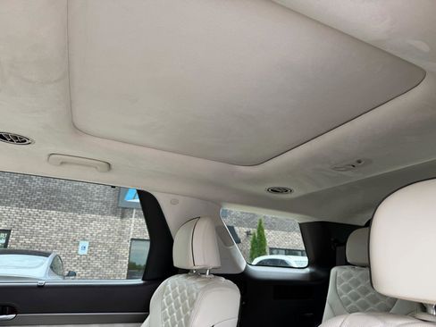 Used 2020 Hyundai Palisade Limited FWD image 16