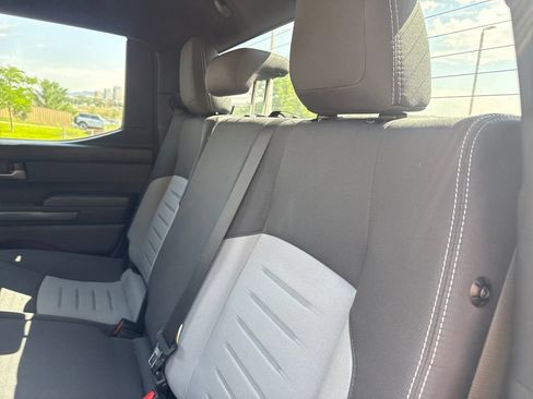 Used 2024 Toyota Tacoma TRD Sport AWD/4WD image 18