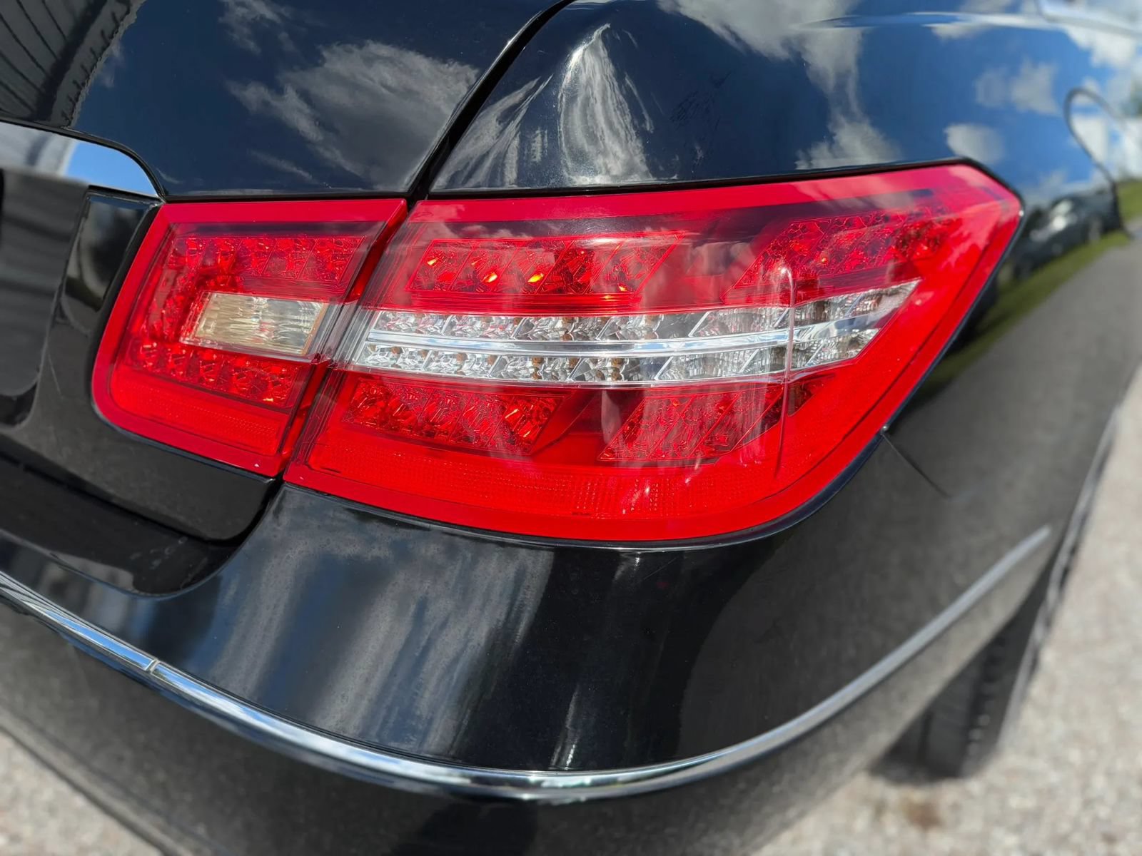 Used 2010 Mercedes-Benz E 350 Coupe image 21