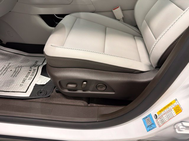 New 2027 GMC Terrain Denali w/ LPO, Floor Liner Package AWD/4WD image 14