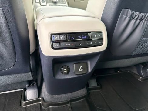 Used 2025 Hyundai Palisade Calligraphy AWD/4WD image 31
