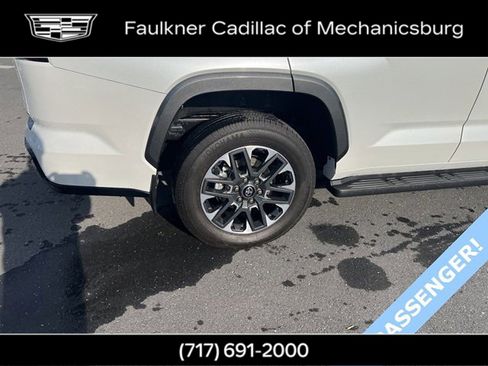 Used 2025 Toyota Sequoia Limited image 35