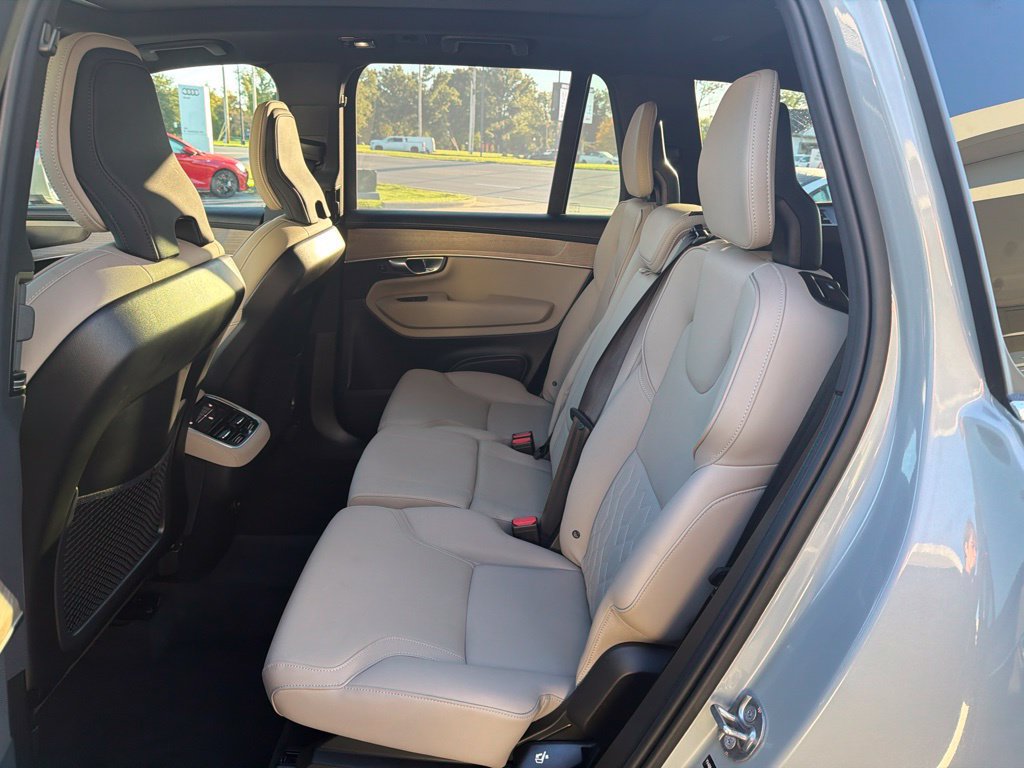 Used 2026 Volvo XC90 B6 Plus AWD/4WD image 8