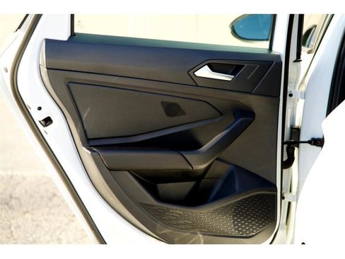 Used 2022 Volkswagen Jetta GLI Autobahn w/ GLI Black Package image 24