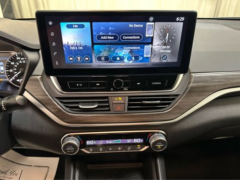 New 2025 Nissan Altima 2.5 SV image 6