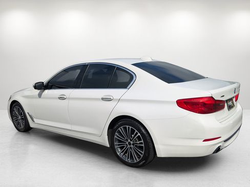 Used 2018 BMW 530i xDrive AWD/4WD image 7