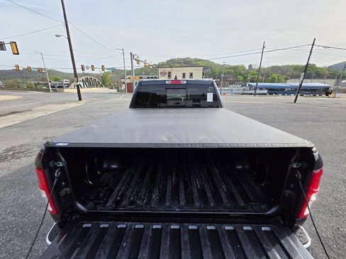 Used 2021 RAM 1500 Big Horn AWD/4WD image 13