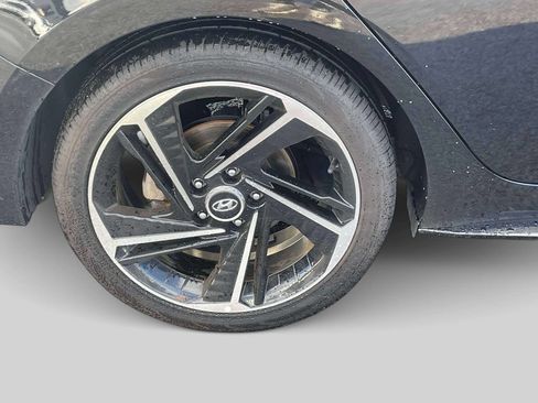 Certified 2023 Hyundai Elantra N Line FWD image 9