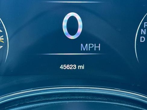 Used 2019 Jeep Grand Cherokee Limited image 23