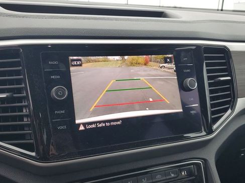 Used 2022 Volkswagen Atlas SE image 23