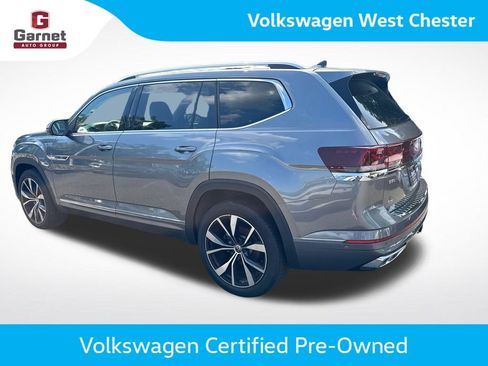 Used 2025 Volkswagen Atlas SEL Premium R-Line AWD/4WD image 3