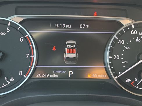 Certified 2025 Nissan Rogue S FWD image 19