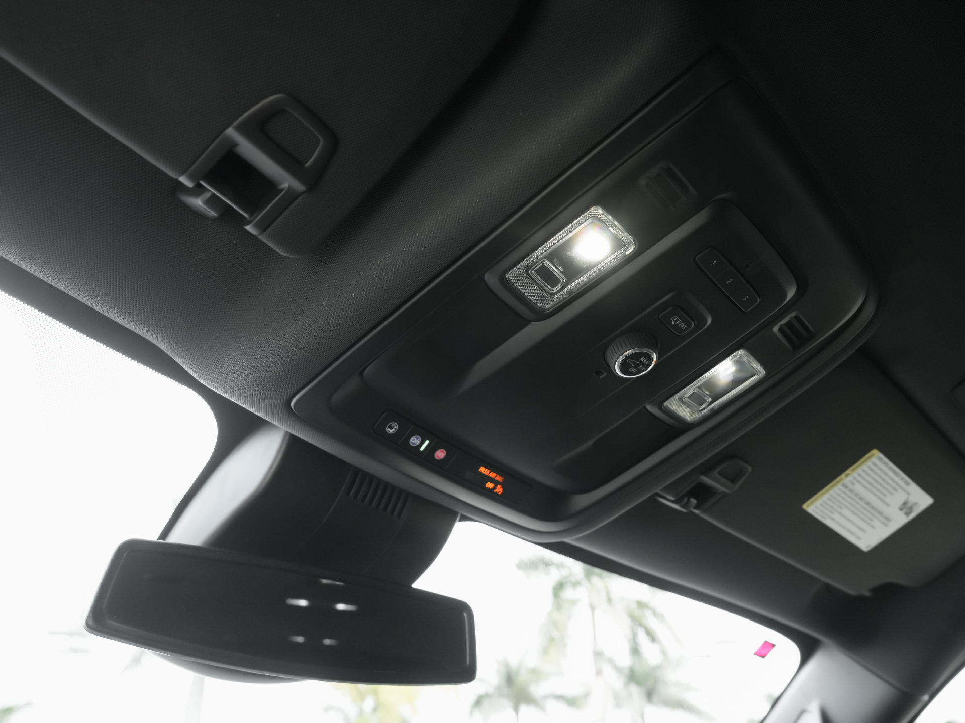Used 2023 Chevrolet Tahoe LT AWD/4WD image 21
