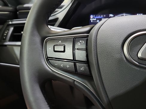 Used 2023 Lexus ES 350 image 16