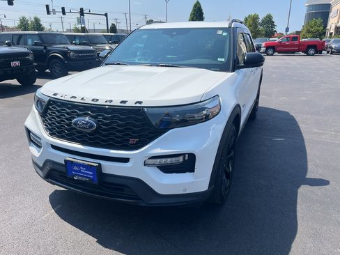 Certified 2020 Ford Explorer ST w/ ST Street Pack AWD/4WD image 3