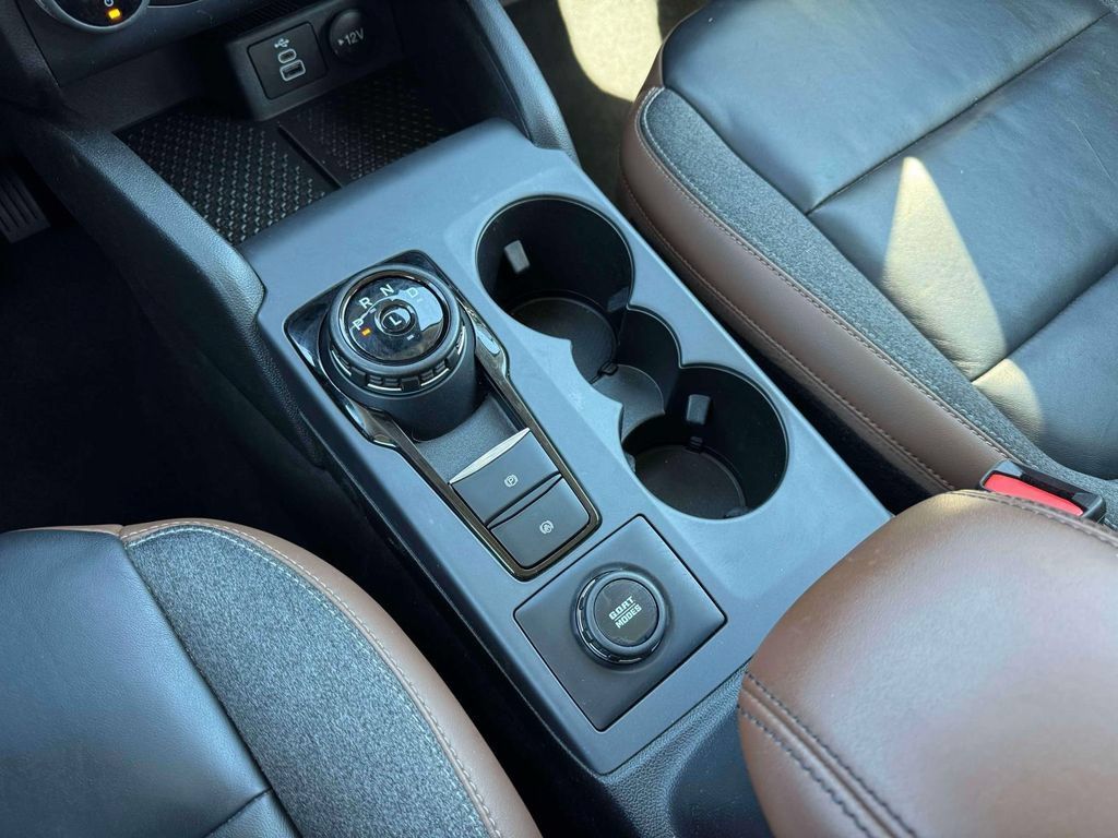 Used 2023 Ford Bronco Sport Outer Banks AWD/4WD image 32
